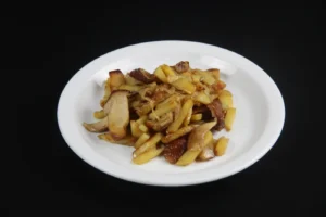 Картопля з лісовими грибами